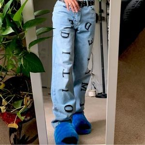 "LIMITED EDITION" jeans